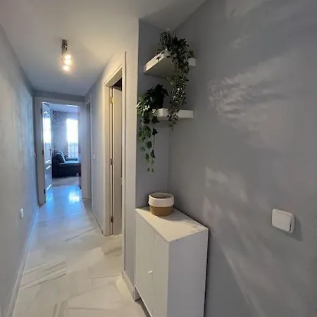 Apartamento En Zona Turistica Roquetas de Mar